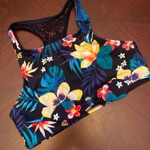 Pretty tropical swim top. Abercrombie Kids sz 9-10 like new